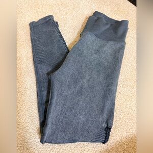 Off-line by AERIE size medium grey leggings